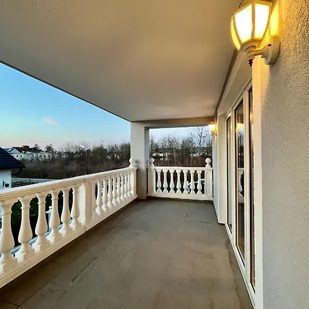 Traum Apartment Mit Pool+Balkon Vídeň Exteriér fotografie