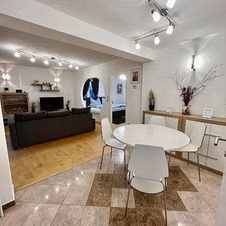 Traum Apartment Mit Pool+Balkon Vídeň Exteriér fotografie